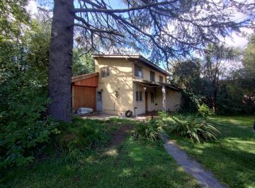 Casa · 80m² · 3 Ambientes · Casa en Alquiler en Muñiz