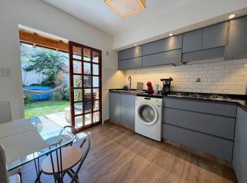 Casa · 235m² · Casa - Olivos Patio y Apto Crdito Hipotecario