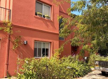 Casa · 230m² · 4 Ambientes · 2 Cocheras · Casa en Venta en Los Jazmines, Pilar del Este