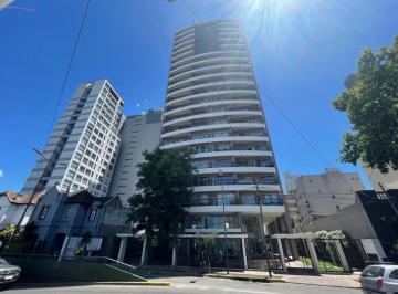 Departamento · 67m² · 3 Ambientes · 1 Cochera · Venta Departamento 3 Amb Banfield con Cochera y Amenities