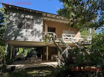 Casa · 110m² · 4 Ambientes · Casa Venta Islas del Delta de Tigre