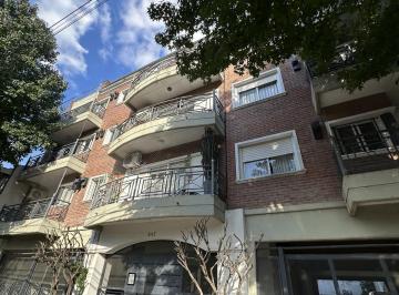 Departamento · 52m² · 3 Ambientes · 1 Cochera · Departamento en Olivos