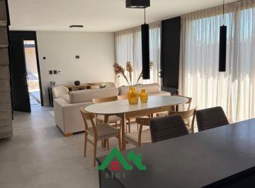 Casa · 170m² · 4 Ambientes · 1 Cochera · Casa Tipo Dúplex a Estrenar en Chacras Green – Anatolia Village con Patio, Galería y Cochera