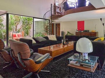 Casa · 750ha · 9 Ambientes · 5 Cocheras · Esnaola 560