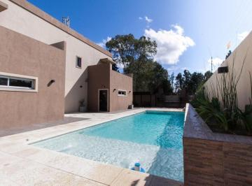 Departamento · 1200ha · 20 Ambientes · 32 Cocheras · Complejo de Duplex en Venta, Pilar