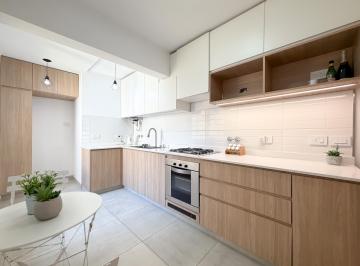 Casa · 105m² · 6 Ambientes · Venta - Casa en Planta Alta de 3 Dorm. con Terraza y Quincho. Pichincha, Rosario.