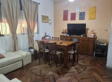 Departamento · 51m² · 3 Ambientes · 1 Cochera · Venta - Departamento Dos Dorm. - Republica de La Sexta