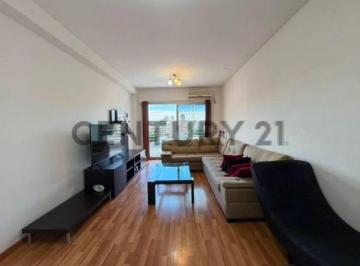 Departamento · 90m² · 3 Ambientes · Alquiler Depto 3 Ambientes en Flores