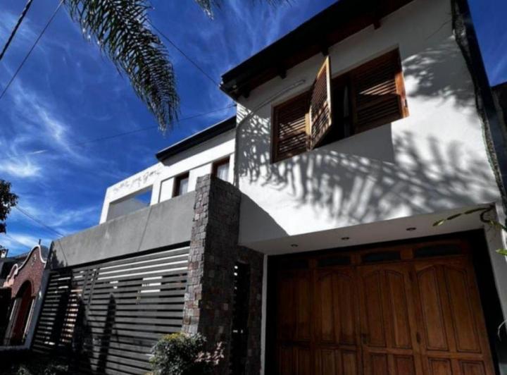 Casa · 156m² · 10 Ambientes