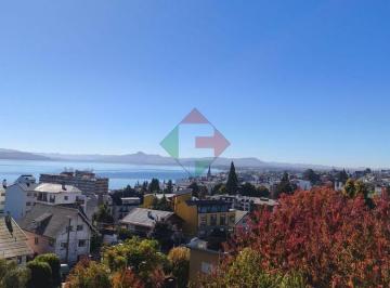 Departamento · 42m² · 2 Ambientes · 1 Cochera · Departamento con Vista Al Lago en Belgrano 240, con Cochera y Baulera