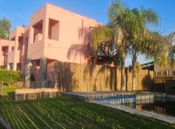 Casa de 4 ambientes, Roldán · Exclusivo Dúplex Barrio Las Tardes
