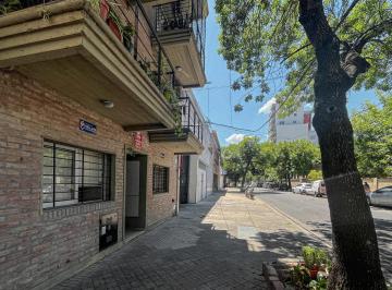 Departamento · 30m² · 2 Ambientes · Departamento de 1 Dormitorio con Patio en Pb