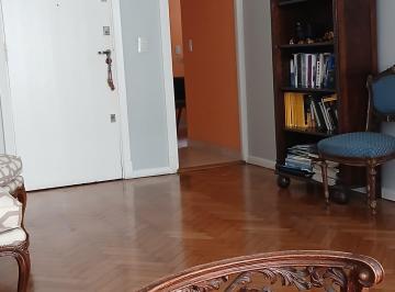 Departamento de 3 ambientes, Barrio Norte · Piso con Cochera - Ayacucho y Juncal