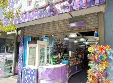 Local comercial · 173m² · 10 Ambientes · Gran Local en Av Colon Entre General Paz y Tucuman