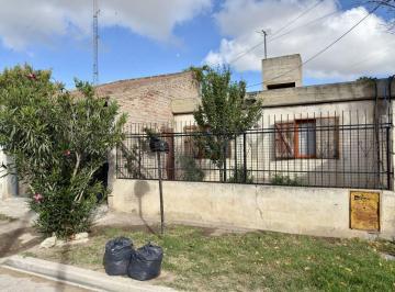 Casa · 55m² · Casa 3 Dorm. en Venta Barrio Universitario de La Ciudad de General Roca