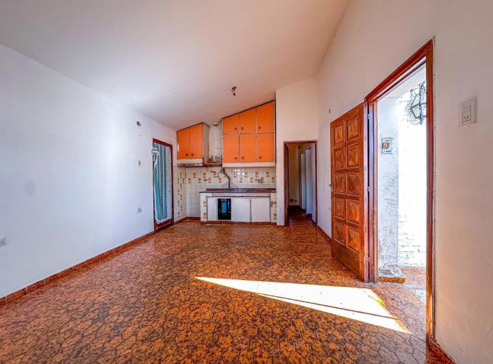 Casa · 79m² · 3 Ambientes · 1 Cochera