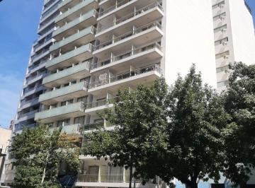 Departamento de 1 ambiente, Caballito · Excelente Monoambiente en Edificio con Pileta y Sum. Cochera Opcional