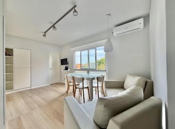 Departamento · 23m² · 1 Ambiente · Monoambiente en Venta en Olivos Sobre Libertador - Reciclado a Nuevo - Ideal Inversión.
