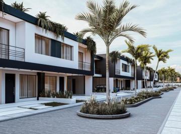 Casa · 114m² · 3 Ambientes · 1 Cochera · Casa de 3 Ambietes en Venta en Ituzaingó Norte