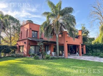 Casa · 294m² · 6 Ambientes · 2 Cocheras · Casa en Venta Barrio River Oaks