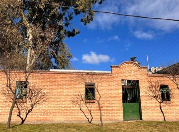 Casa · 70m² · 3 Ambientes · 3 Cocheras · Venta Casa a Terminar en Longchamps
