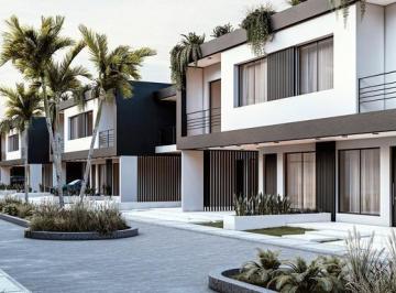 Casa · 129m² · 4 Ambientes · 1 Cochera · Casa en Ituzaingó Norte