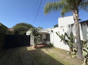 Foto · Villa Belgrano 3 Dorm. - Suite Jardin y Asador - Exc Ubicacion
