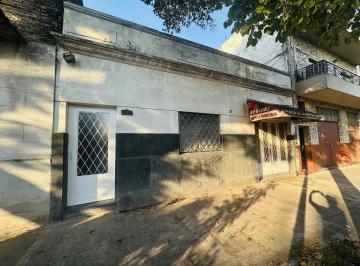 PH · 95m² · 5 Ambientes · Venta PH 5 Ambientes Al Frente - Parque Avellaneda