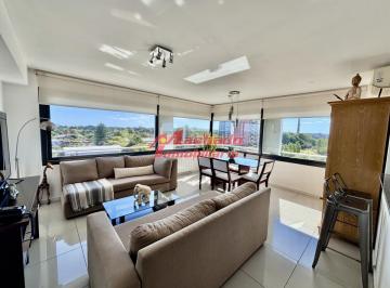 Foto1 · Hermoso Apartamento Esquinero de 3 Dorm. en Venta