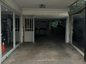 Garage , Villa Devoto · Cochera en Edificio de Cocheras.