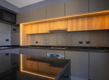 Departamento · 125m² · 6 Ambientes · 1 Cochera · Venta - Departamento de 3 Dorm., Piso Exclusivo en Barrio Martin, Rosario.