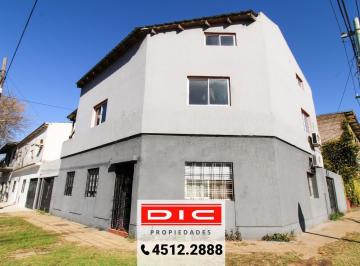 Casa · 240m² · 11 Ambientes · 2 Cocheras · Chalet 7 Dorm. Venta - Martinez - Fleming/panamericana