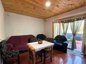 Casa · 148m² · 3 Ambientes · 1 Cochera · Casa en Pa Local en Pb en Venta en R. Calzada