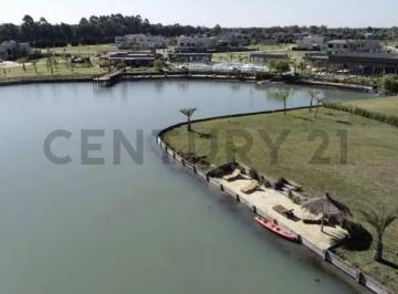 Terreno · 980m² · Venta Lote N° 568 de 980 m² en Lagos de Canning I – Acepta Permuta