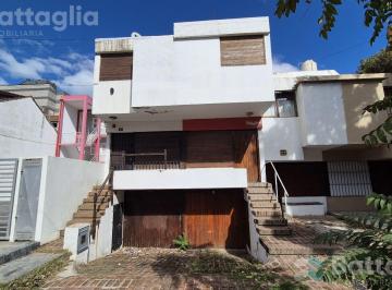PH · 70m² · 4 Ambientes · 1 Cochera · Triplex a Dos Cuadras del Mar con Cochera Cubierta en San Bernardo