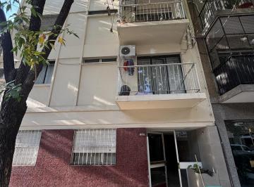 Departamento · 33m² · 2 Ambientes · 2 Ambientes de 33 m² de Epoca en Primer Piso! Oportunidad