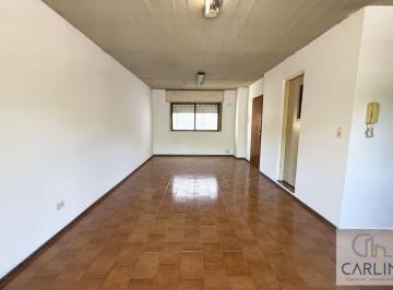 Departamento de 1 ambiente, Rosario · Av Pellegrini 2774 Piso 02 Departamento 01 y 02