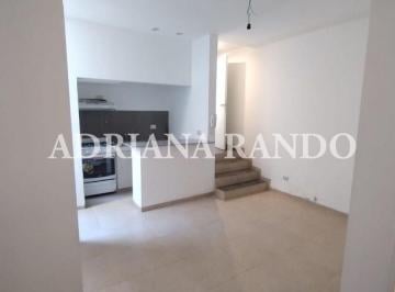PH de 2 ambientes, Villa Devoto · Amplio PH de 2 Ambientes Tipo Loft Al Contrafrente con Patio
