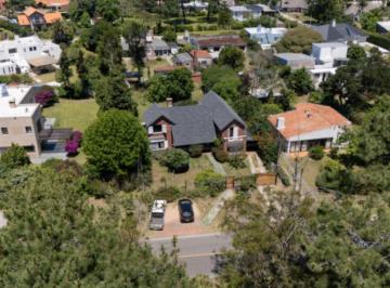 RDP-RD1-853_2 · Venta Casa 5 Dorm. Pinares con Cochera