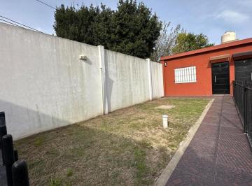 Departamento · 45ha · 2 Ambientes · Departamento Interno Céntrico en Alquiler