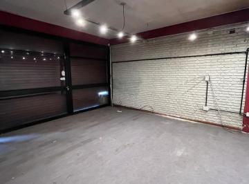 Local comercial · 50m² · 2 Ambientes · Local en Luis Agote