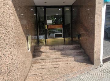 Departamento de 3 ambientes, Recoleta · Departamento Consultorio