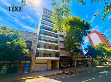 Departamento de 4 ambientes, Barracas · Impecable Departamento de 4 Ambientes con Balcón Al Frente en El Corazón de Barracas