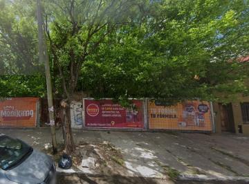 Terreno · 826m² · Terreno en Venta en Lanús Oeste
