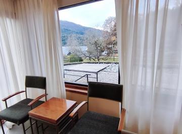 Quinta vacacional · 80m² · 6 Ambientes · 18 Cocheras · Bahía Manzano Villa La Angostura