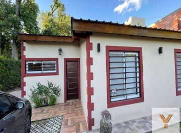 Casa · 65m² · 2 Ambientes · 5 Cocheras · Casa Quinta en Venta - 1 Dormitorio 1 Baño - Cocheras - 774 m² - General Rodríguez