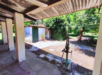 Casa de 4 ambientes, Pilar · Casa Quinta en Venta 4 Ambientes con Pileta y Gran Parque – Los Pinos, Exaltació