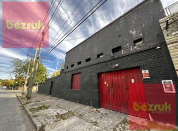 Bodega-Galpón · 92m² · 2 Ambientes · Galpón en Venta en Martínez