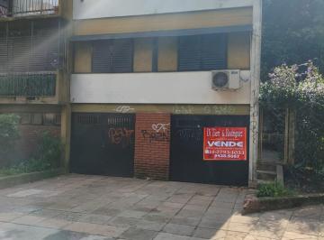 Garage , Tres de Febrero · Cochera Cerrada en Venta en Ciudad Jardín – Funcional y de Buenas Dimensiones