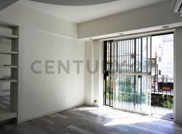 Departamento · 64m² · 3 Ambientes · Venta Departamento 3 Amb con Dependencia y Balcón en Recoleta Luminoso